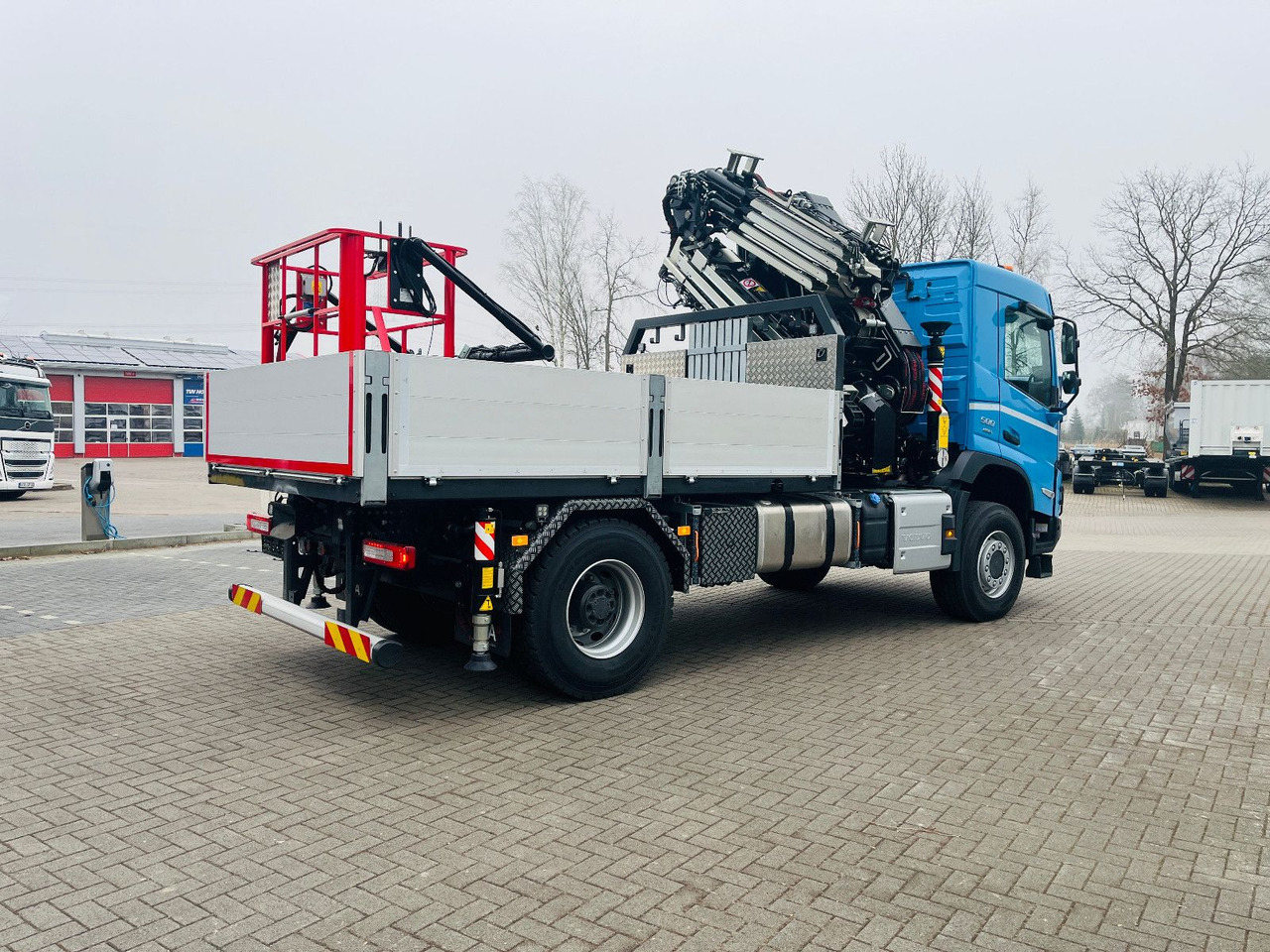 Volvo FMX 500 inkl. F345RB.2.24 & L324 +V20 & Korb - Бордови камион, Камион с кран: снимка 3 Volvo FMX 500 inkl. F345RB.2.24 & L324 +V20 & Korb - Бордови камион, Камион с кран: снимка 3
