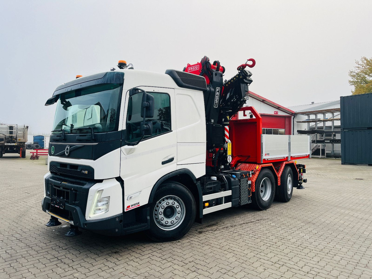 Volvo FMX 540 6x2 mit F545RA.2.28 - Камион с кран: снимка 1 Volvo FMX 540 6x2 mit F545RA.2.28 - Камион с кран: снимка 1