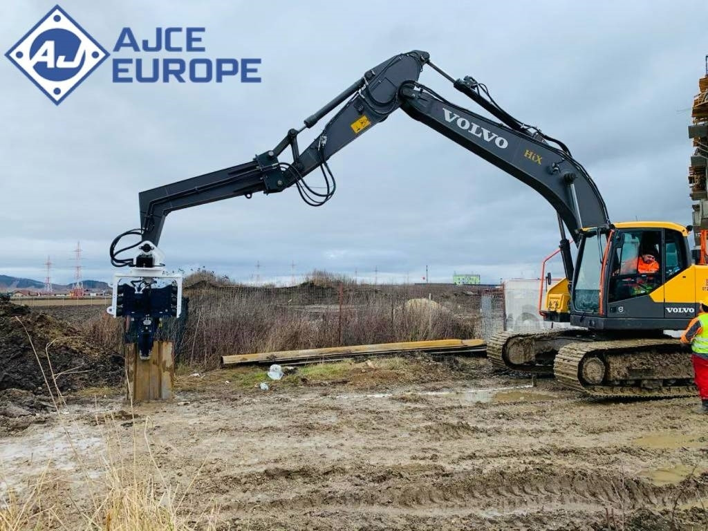 AJCE AVH30 Sheet Pile Vibro Hammer Pile Driver - Машина за набиване: снимка 2 AJCE AVH30 Sheet Pile Vibro Hammer Pile Driver - Машина за набиване: снимка 2