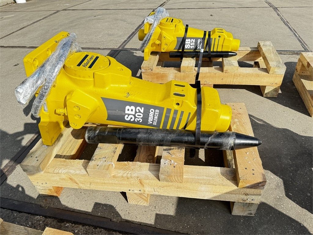 Atlas Copco SB 302 Epiroc SB302 - Хидравличен чук за Строителна техника: снимка 1 Atlas Copco SB 302 Epiroc SB302 - Хидравличен чук за Строителна техника: снимка 1
