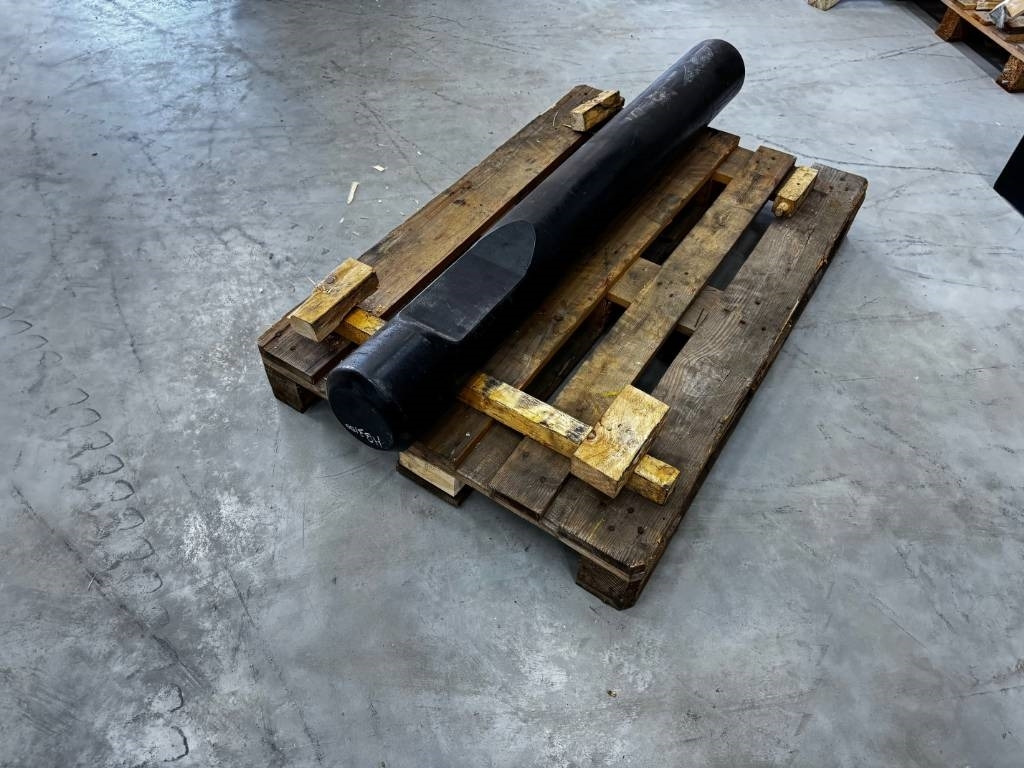 Epiroc Atlas Copco HB3100 HB3000 Blunt Tool Stampfmeißel  - Хидравличен чук за Строителна техника: снимка 1 Epiroc Atlas Copco HB3100 HB3000 Blunt Tool Stampfmeißel  - Хидравличен чук за Строителна техника: снимка 1