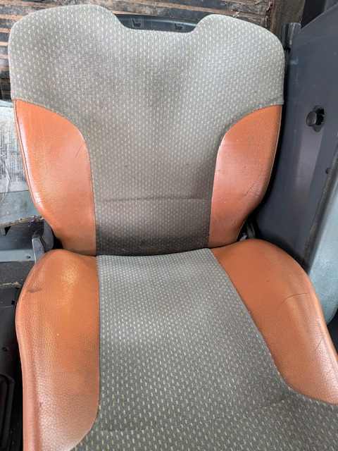Claas Jaguar 870 - Силажокомбайн: снимка 4 Claas Jaguar 870 - Силажокомбайн: снимка 4