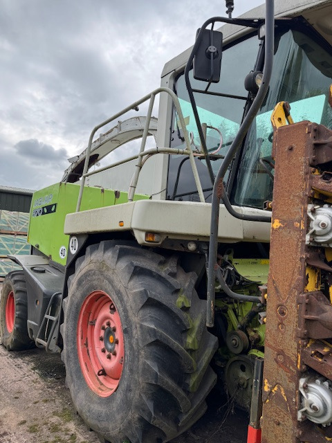 Claas Jaguar 870 - Силажокомбайн: снимка 2 Claas Jaguar 870 - Силажокомбайн: снимка 2