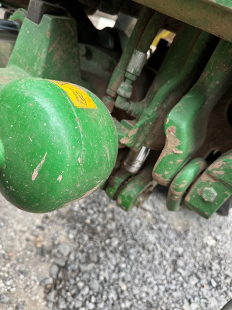 JOHN DEERE 6150 M - Трактор: снимка 2 JOHN DEERE 6150 M - Трактор: снимка 2