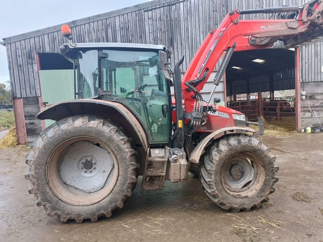 MASSEY FERGUSON 5711M - Трактор: снимка 4 MASSEY FERGUSON 5711M - Трактор: снимка 4