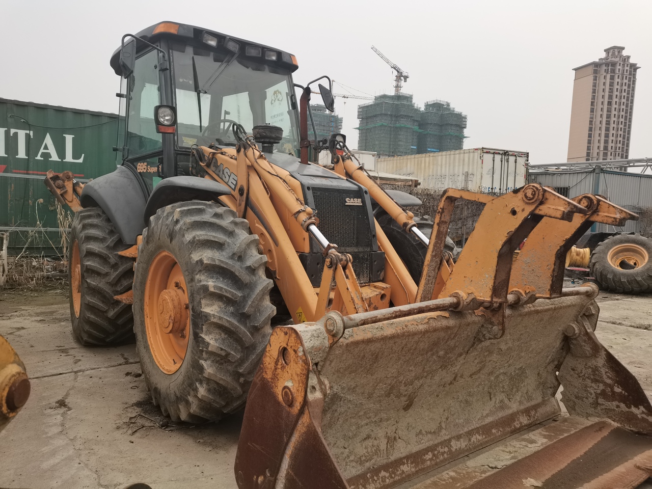 CASE 695 - Багер-товарач: снимка 5 CASE 695 - Багер-товарач: снимка 5