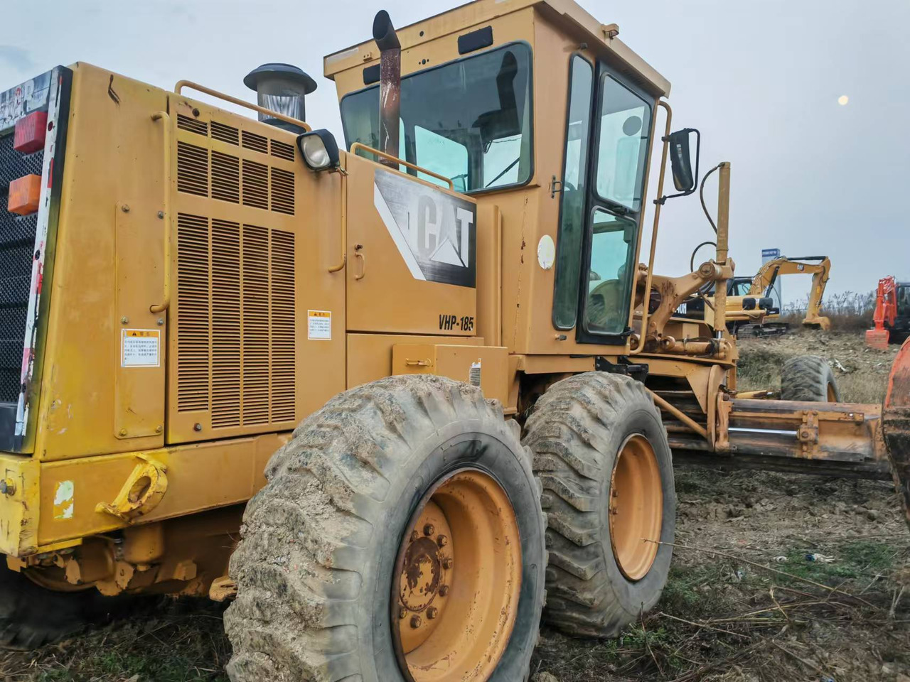 CATERPILLAR 140H - Грейдер: снимка 2 CATERPILLAR 140H - Грейдер: снимка 2