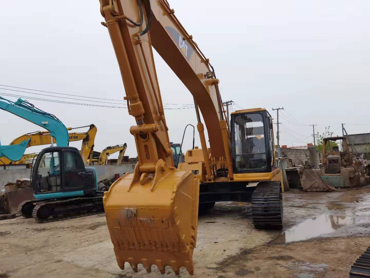 CATERPILLAR 320B - Верижен багер: снимка 4 CATERPILLAR 320B - Верижен багер: снимка 4