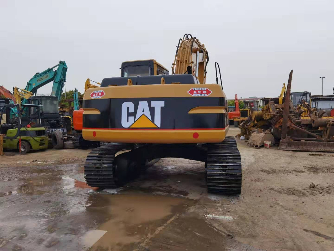 CATERPILLAR 320B - Верижен багер: снимка 3 CATERPILLAR 320B - Верижен багер: снимка 3
