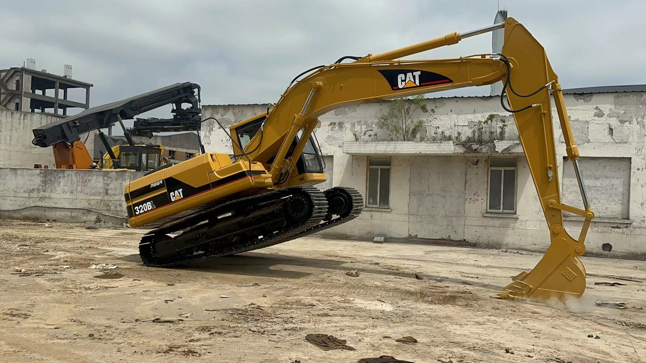 CATERPILLAR 320BL - Верижен багер: снимка 4 CATERPILLAR 320BL - Верижен багер: снимка 4