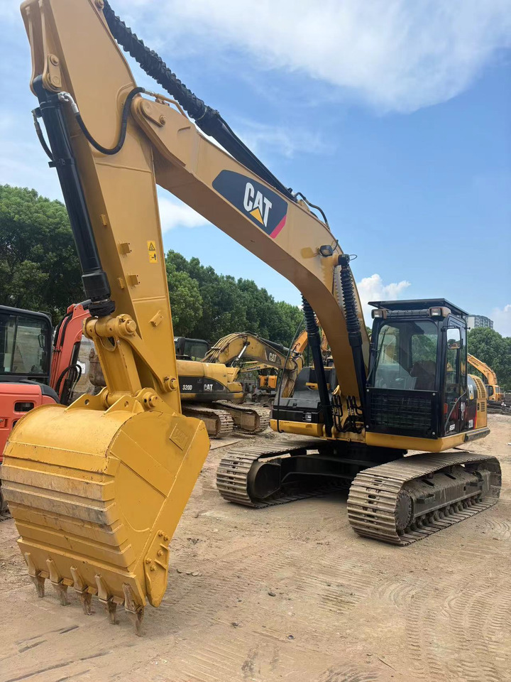 CATERPILLAR 320D - Багер: снимка 1 CATERPILLAR 320D - Багер: снимка 1