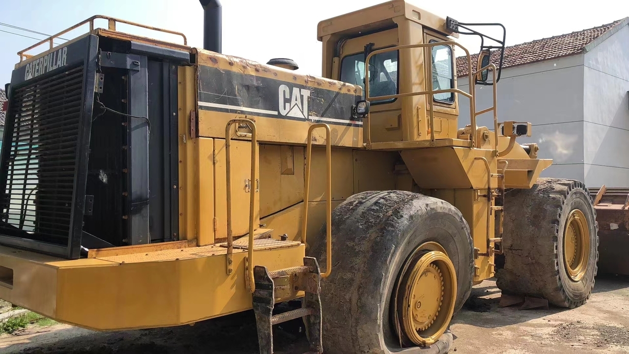 CATERPILLAR 988B - Колесен товарач: снимка 1 CATERPILLAR 988B - Колесен товарач: снимка 1