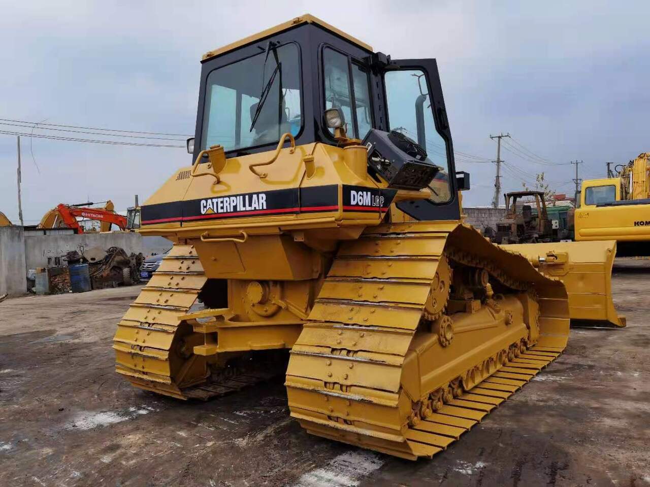 CATERPILLAR D6M - Булдозер: снимка 3 CATERPILLAR D6M - Булдозер: снимка 3