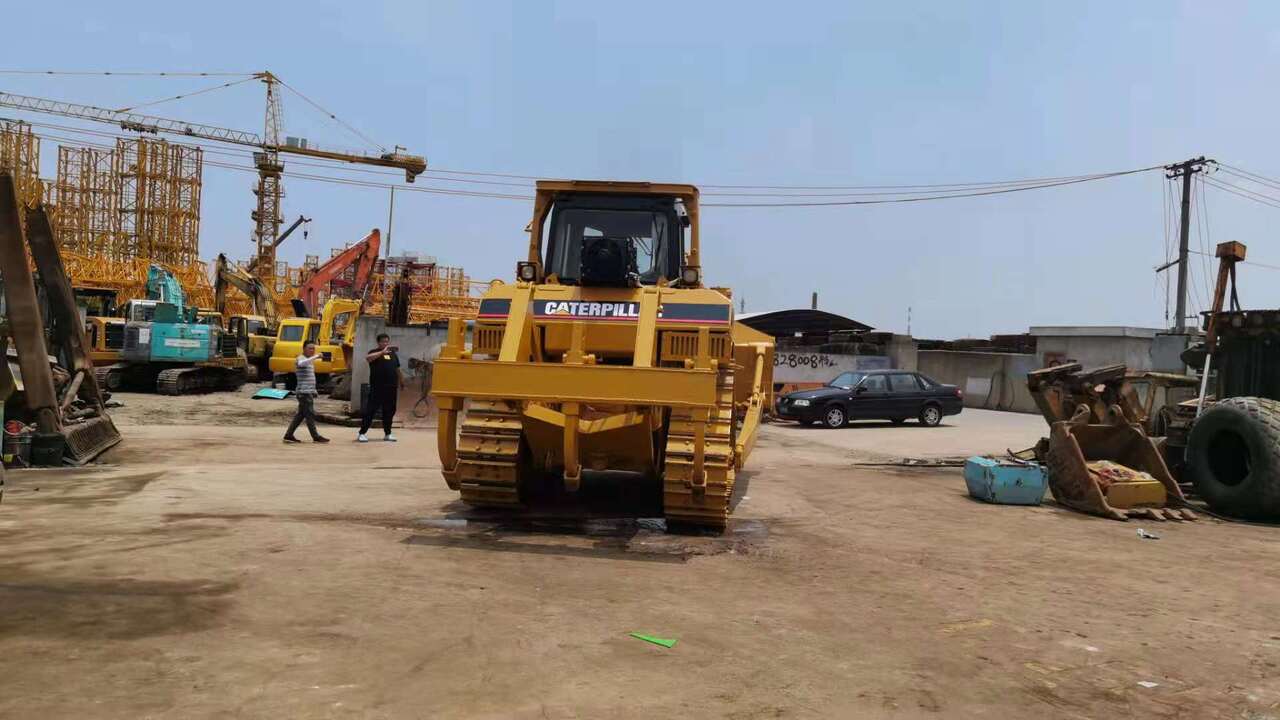 CATERPILLAR D7R - Булдозер: снимка 3 CATERPILLAR D7R - Булдозер: снимка 3