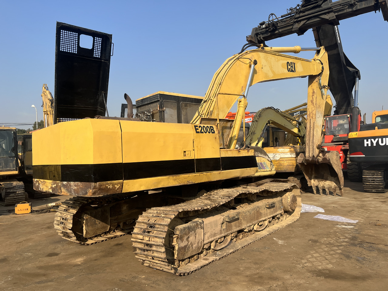 CATERPILLAR E200 - Багер: снимка 5 CATERPILLAR E200 - Багер: снимка 5