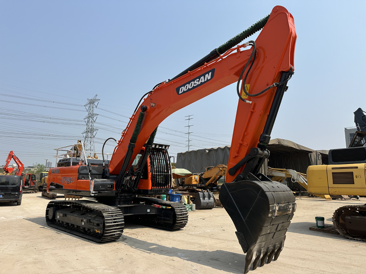 DOOSAN DX340LCA - Верижен багер: снимка 4 DOOSAN DX340LCA - Верижен багер: снимка 4