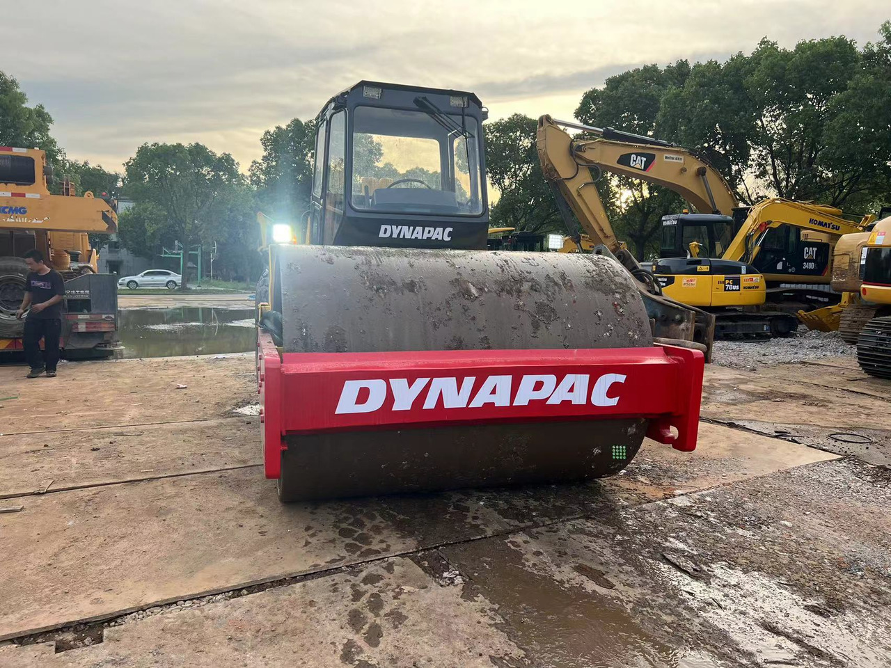 DYNAPAC CA215D - Валяк: снимка 3 DYNAPAC CA215D - Валяк: снимка 3