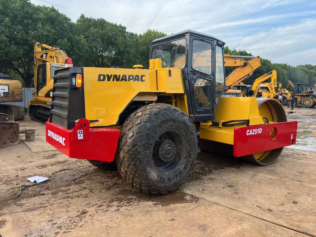 DYNAPAC CA215D - Валяк: снимка 2 DYNAPAC CA215D - Валяк: снимка 2