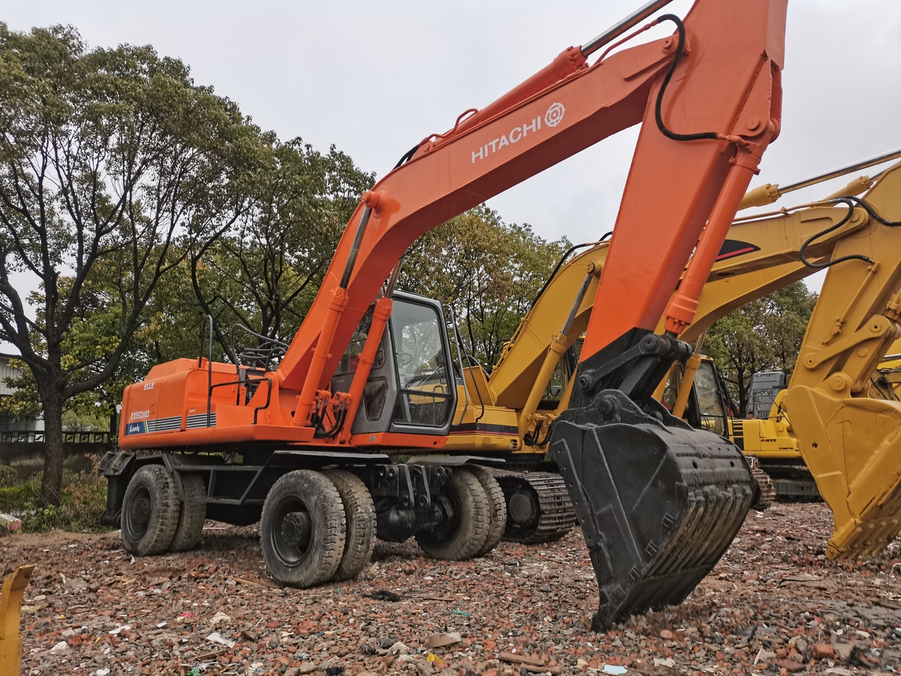 HITACHI EX160WD - Колесен багер: снимка 4 HITACHI EX160WD - Колесен багер: снимка 4