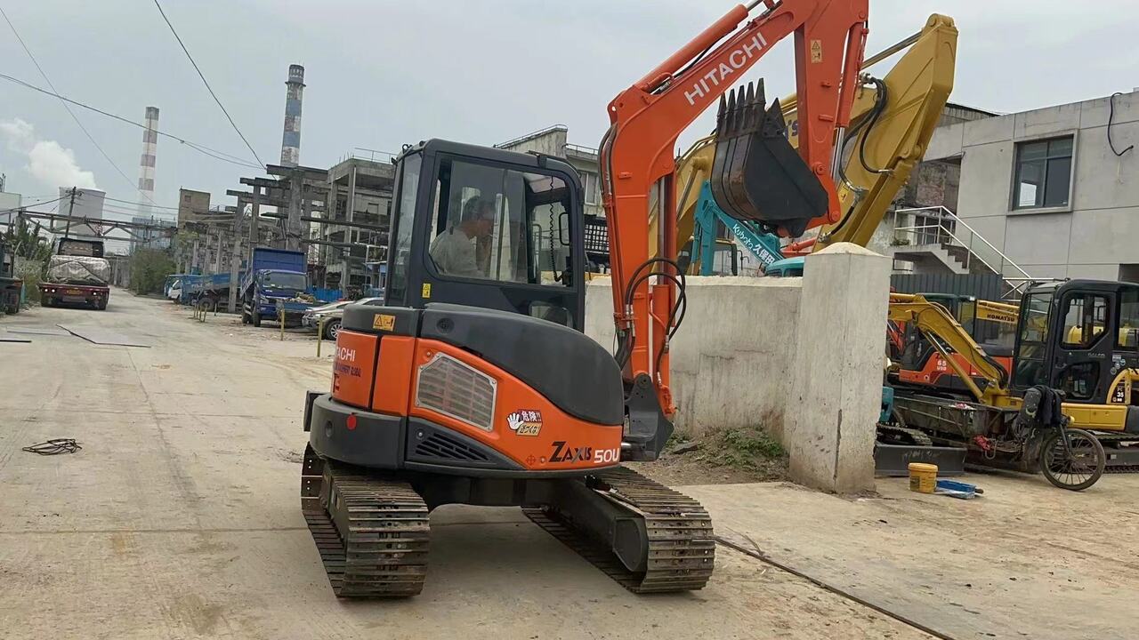 HITACHI ZX50U-2 - Мини багер: снимка 1 HITACHI ZX50U-2 - Мини багер: снимка 1