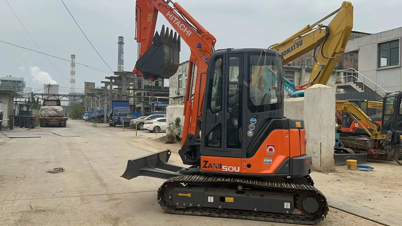 HITACHI ZX50U-2 - Мини багер: снимка 2 HITACHI ZX50U-2 - Мини багер: снимка 2