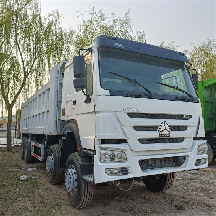 HOWO HOWO 371-white-tipper - Самосвал камион: снимка 4 HOWO HOWO 371-white-tipper - Самосвал камион: снимка 4