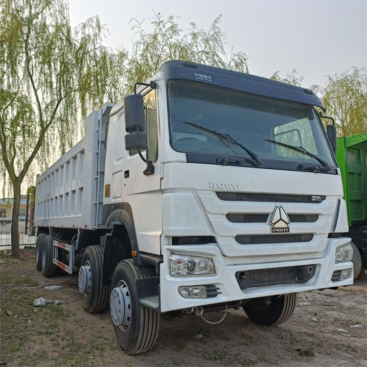 HOWO HOWO 6x4 371-white - Самосвал камион: снимка 5 HOWO HOWO 6x4 371-white - Самосвал камион: снимка 5