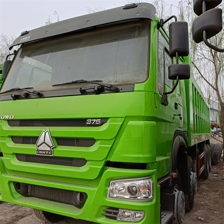 HOWO HOWO375 6x4 tipper - Самосвал камион: снимка 2 HOWO HOWO375 6x4 tipper - Самосвал камион: снимка 2