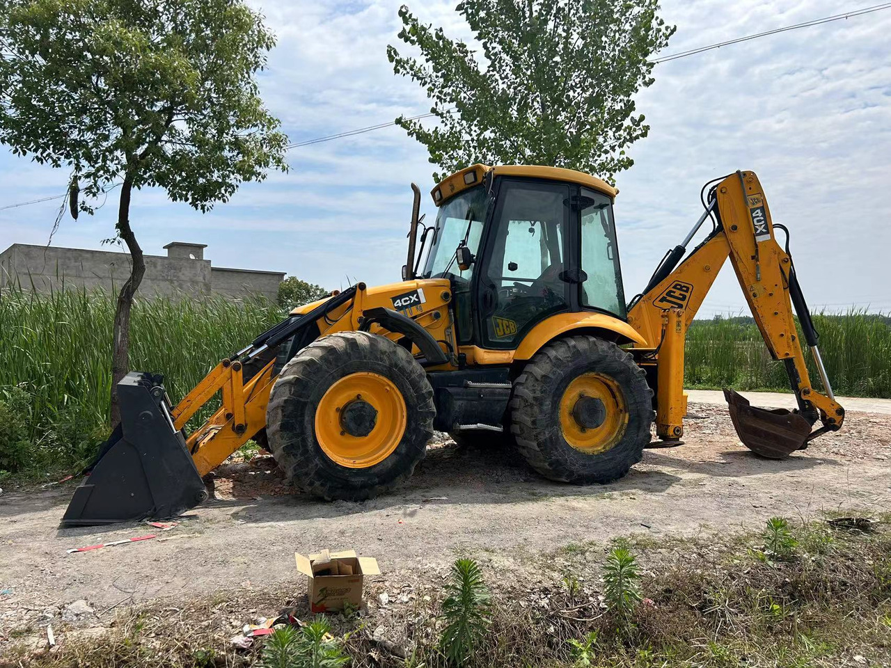 JCB 4CX - Багер-товарач: снимка 4 JCB 4CX - Багер-товарач: снимка 4