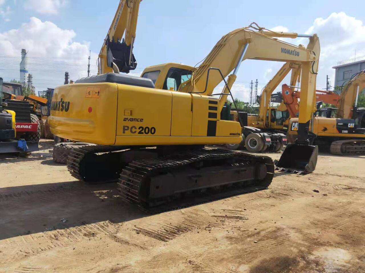 KOMATSU PC200-6 - Верижен багер: снимка 5 KOMATSU PC200-6 - Верижен багер: снимка 5