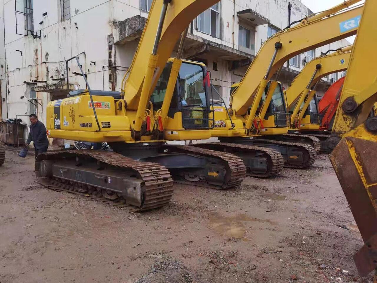 KOMATSU PC200-7 - Верижен багер: снимка 4 KOMATSU PC200-7 - Верижен багер: снимка 4