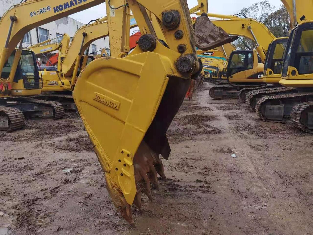 KOMATSU PC210-8 - Верижен багер: снимка 4 KOMATSU PC210-8 - Верижен багер: снимка 4