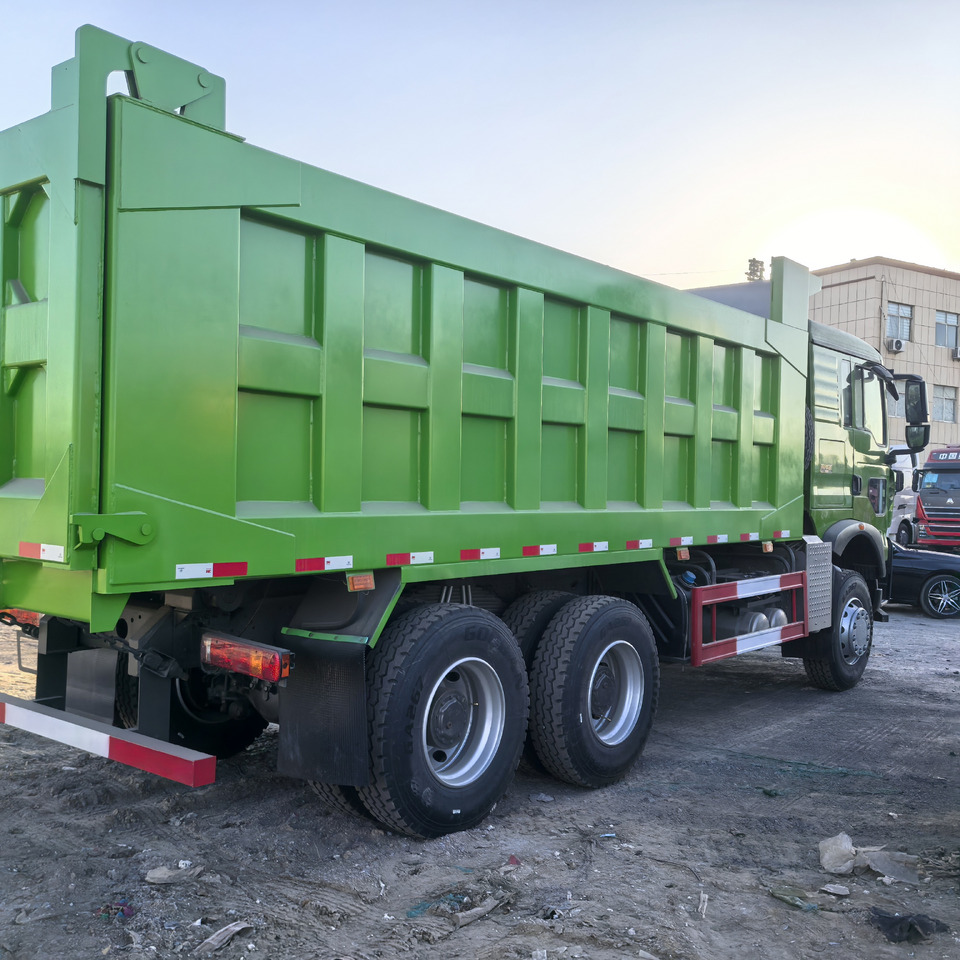 Sinotruk Howo TX400 6x4 dumptruck - Камион: снимка 3 Sinotruk Howo TX400 6x4 dumptruck - Камион: снимка 3