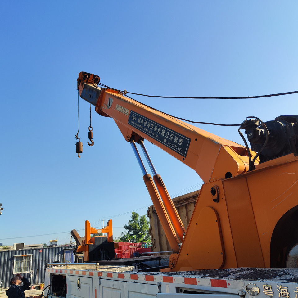 SINOTRUK Howo 8x4 - Камион с кран: снимка 5 SINOTRUK Howo 8x4 - Камион с кран: снимка 5