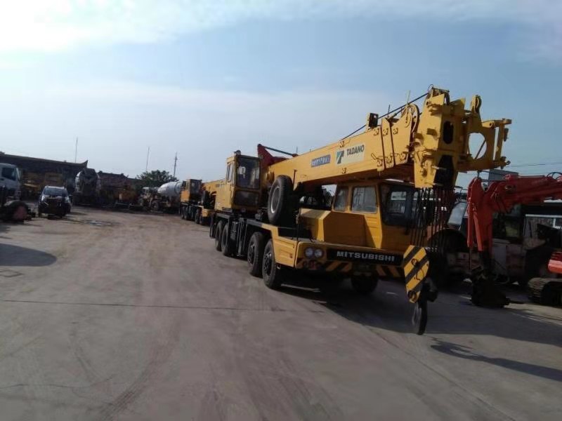 TADANO TL300-E - Кран: снимка 3 TADANO TL300-E - Кран: снимка 3