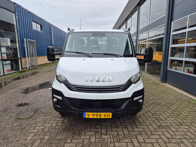 Iveco Daily 50C18 Pritsche 3.0D Euro 6 Hi-Matic GVW 3500 kg - Бордови бус: снимка 3 Iveco Daily 50C18 Pritsche 3.0D Euro 6 Hi-Matic GVW 3500 kg - Бордови бус: снимка 3