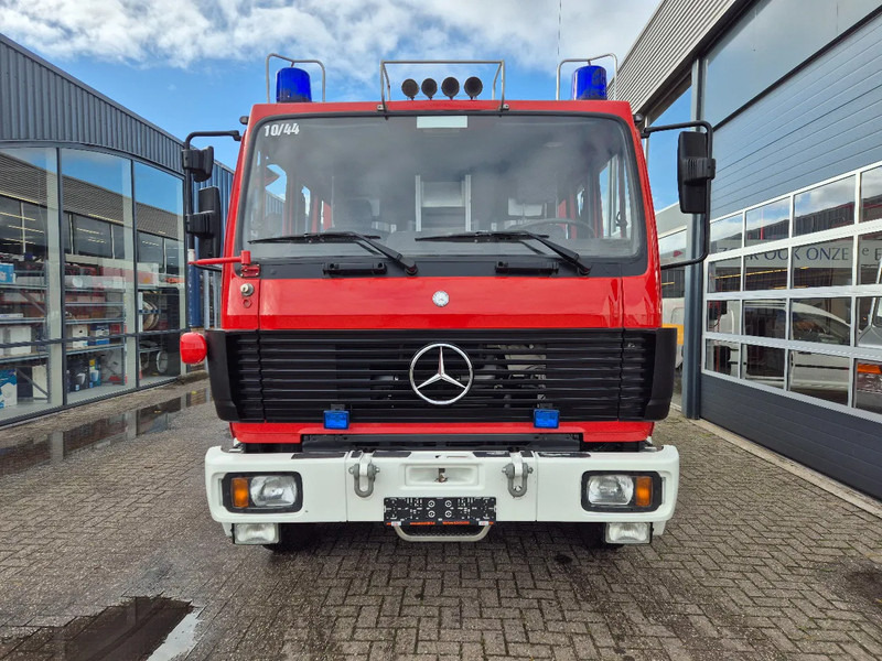 Mercedes-Benz SK 1224 4x4 FIRETRUCK/ FEUERWEHR/ 2400L TANK/ EXPEDITION - Пожарна кола: снимка 4 Mercedes-Benz SK 1224 4x4 FIRETRUCK/ FEUERWEHR/ 2400L TANK/ EXPEDITION - Пожарна кола: снимка 4
