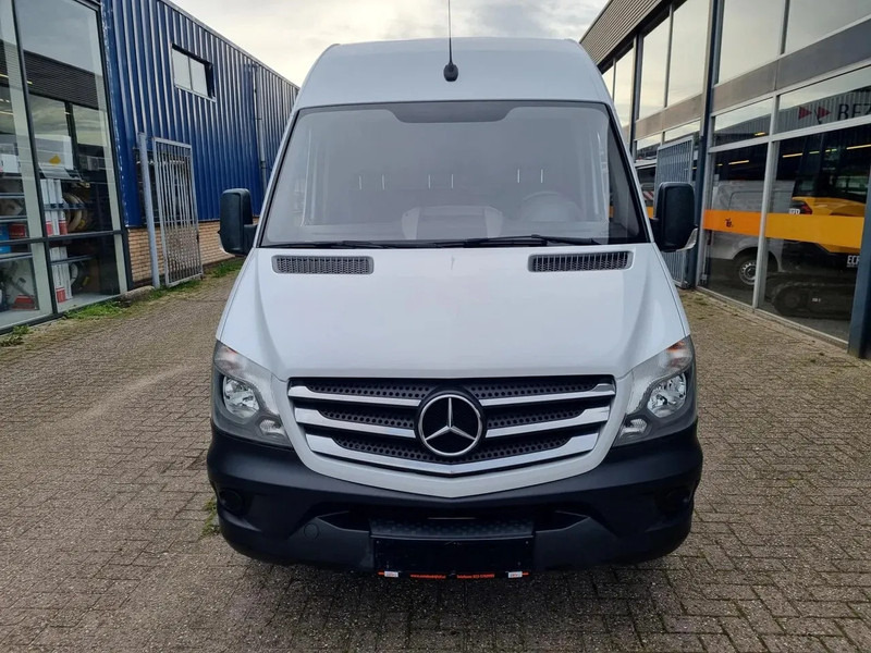 Mercedes-Benz Sprinter 314 CDI/ L2H2/ Aut./ Airco/ Camera/ Navi - Товарен бус: снимка 3 Mercedes-Benz Sprinter 314 CDI/ L2H2/ Aut./ Airco/ Camera/ Navi - Товарен бус: снимка 3