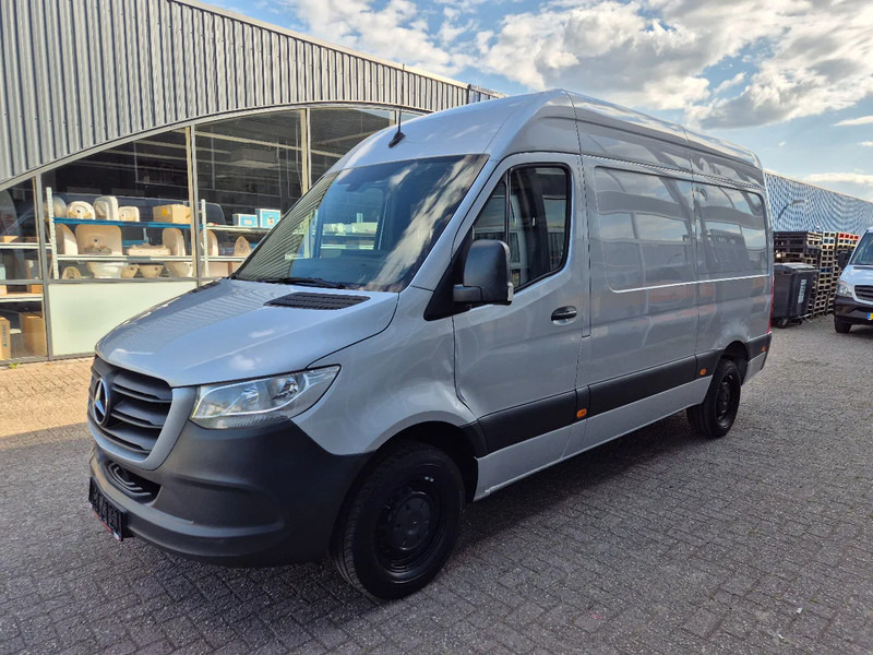 Mercedes-Benz Sprinter 316 CDI L2H2 RWD Euro 6C/ Airco/ Navi - Товарен бус: снимка 4 Mercedes-Benz Sprinter 316 CDI L2H2 RWD Euro 6C/ Airco/ Navi - Товарен бус: снимка 4