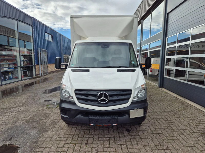 Mercedes-Benz Sprinter 513 CDI Koffer 21kub 130 pk Euro 5B GVW 3500 KG - Лекотоварен автомобил фургон: снимка 3 Mercedes-Benz Sprinter 513 CDI Koffer 21kub 130 pk Euro 5B GVW 3500 KG - Лекотоварен автомобил фургон: снимка 3