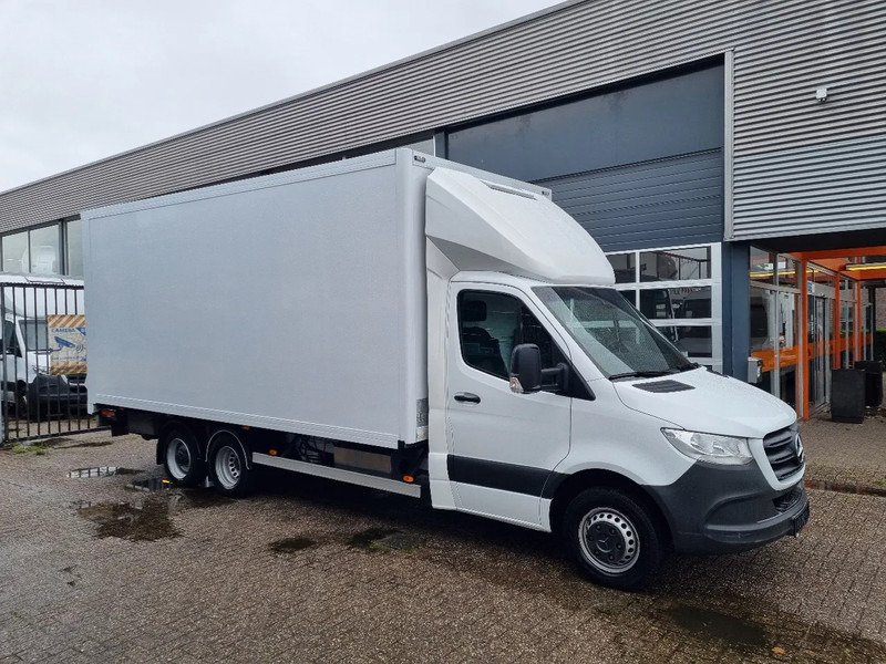 Mercedes-Benz Sprinter 516 CDI BE Clixtar/ Webasto/ 27 KUB/ Nutzlast 3.3T/ 73691 - Лекотоварен автомобил фургон: снимка 1 Mercedes-Benz Sprinter 516 CDI BE Clixtar/ Webasto/ 27 KUB/ Nutzlast 3.3T/ 73691 - Лекотоварен автомобил фургон: снимка 1