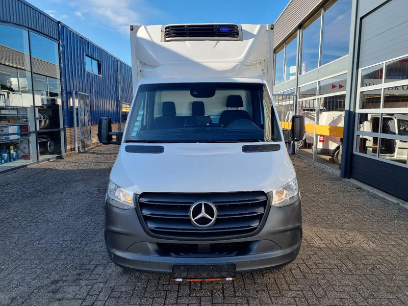 Mercedes-Benz Sprinter 516 CDI Kuhlkoffer/ Carrier/ 8 PALLETS/ EURO 6D - Хладилен бус: снимка 3 Mercedes-Benz Sprinter 516 CDI Kuhlkoffer/ Carrier/ 8 PALLETS/ EURO 6D - Хладилен бус: снимка 3