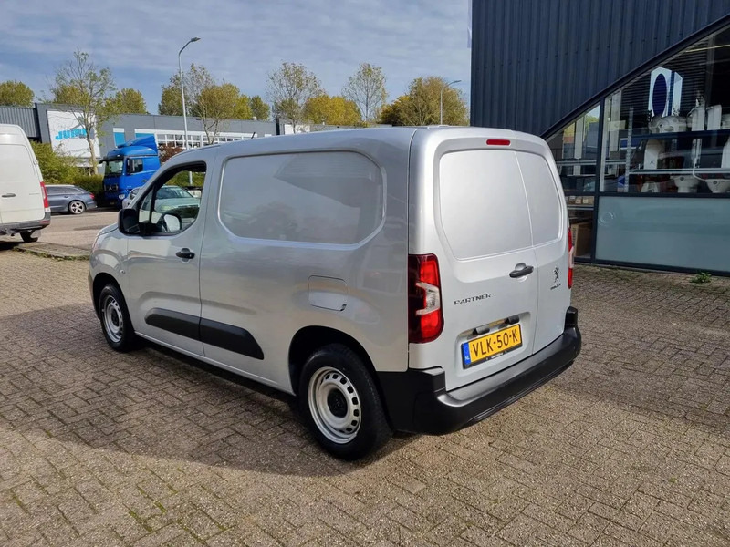 Peugeot Partner 1.5 HDI/ Koelwagen/ Airco/ Navi - Хладилен бус: снимка 5 Peugeot Partner 1.5 HDI/ Koelwagen/ Airco/ Navi - Хладилен бус: снимка 5