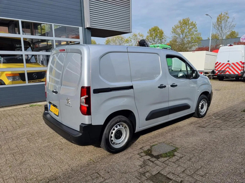 Peugeot Partner 1.5 HDI/ Koelwagen/ Airco/ Navi - Хладилен бус: снимка 2 Peugeot Partner 1.5 HDI/ Koelwagen/ Airco/ Navi - Хладилен бус: снимка 2
