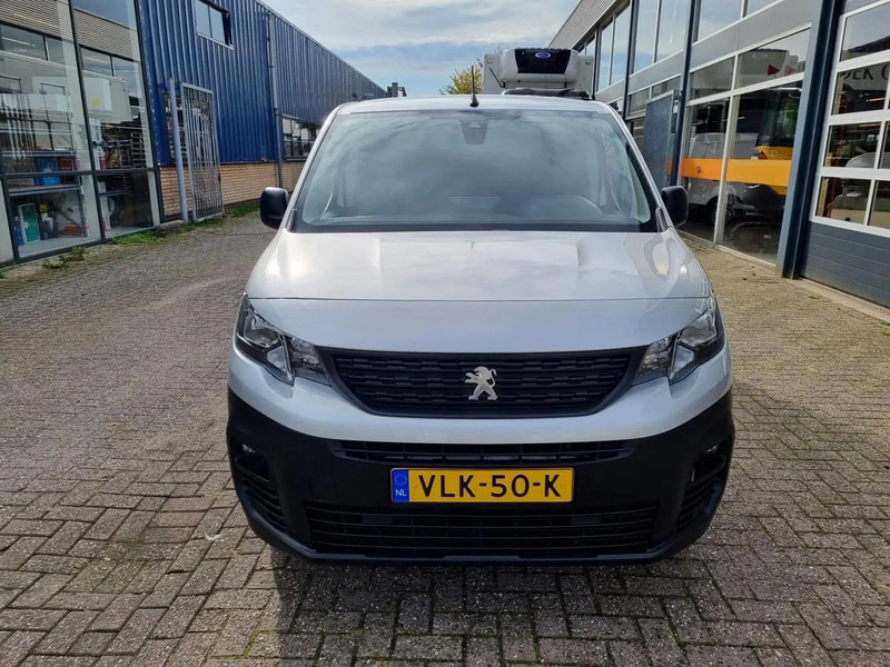 Peugeot Partner 1.5 HDI/ Koelwagen/ Airco/ Navi - Хладилен бус: снимка 3 Peugeot Partner 1.5 HDI/ Koelwagen/ Airco/ Navi - Хладилен бус: снимка 3