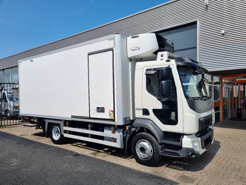 Volvo FL 250 Carrier 750MT ATP Zwischenwand LBW Euro 6 - Рефрижератор камион: снимка 1 Volvo FL 250 Carrier 750MT ATP Zwischenwand LBW Euro 6 - Рефрижератор камион: снимка 1