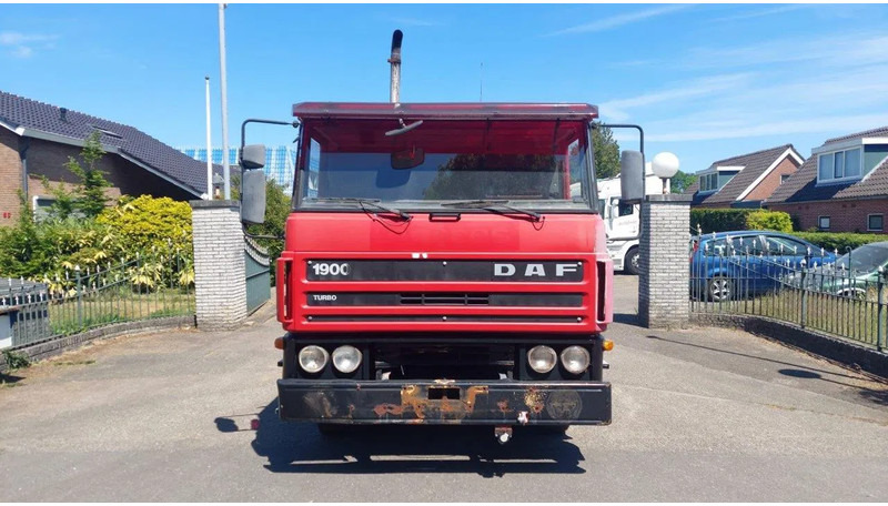 DAF 1900 4X2 HOLLAND TUCK FULL STEEL SUSPENSION MANUAL GEARBOX - Шаси кабина: снимка 2 DAF 1900 4X2 HOLLAND TUCK FULL STEEL SUSPENSION MANUAL GEARBOX - Шаси кабина: снимка 2