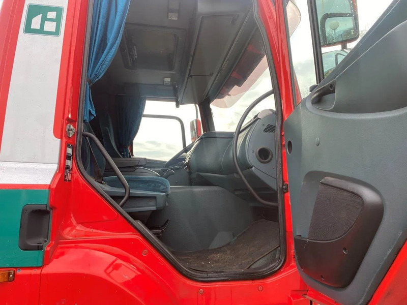 DAF CF 85.380 8x4 HOLLAND TRUCK MANUAL GEARBOX FULL STEEL SPRING - Камион с кабелна система: снимка 4 DAF CF 85.380 8x4 HOLLAND TRUCK MANUAL GEARBOX FULL STEEL SPRING - Камион с кабелна система: снимка 4