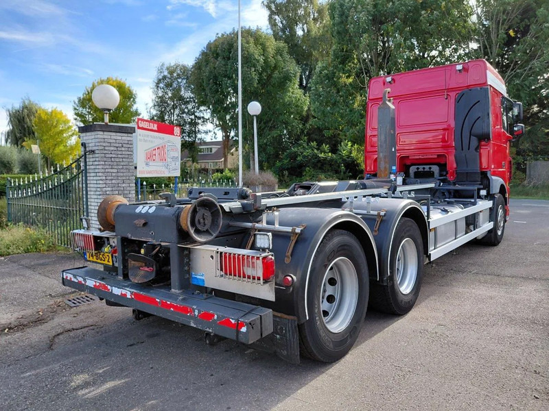 DAF XF 460 Manuel Gearbox 6x2 Container Truck - Мултилифт с кука камион: снимка 3 DAF XF 460 Manuel Gearbox 6x2 Container Truck - Мултилифт с кука камион: снимка 3