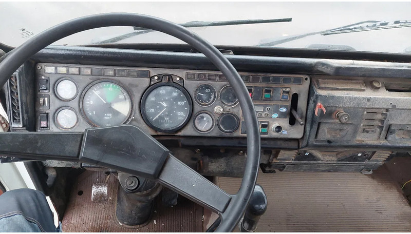 Самосвал камион MAN 26.331 6x6 Kipper Steel: снимка 9